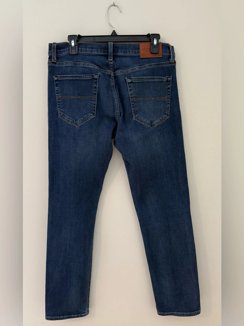 Lucky Brand 121 Slim  Straight Jeans Sz 32/30